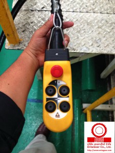 งานติดตั้งรอกโซ่ไฟฟ้า Yale Electric Chain Hoist Model CPVF 10-8 ขนาด 1 ตัน